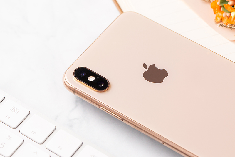 iphone xs max gold 3